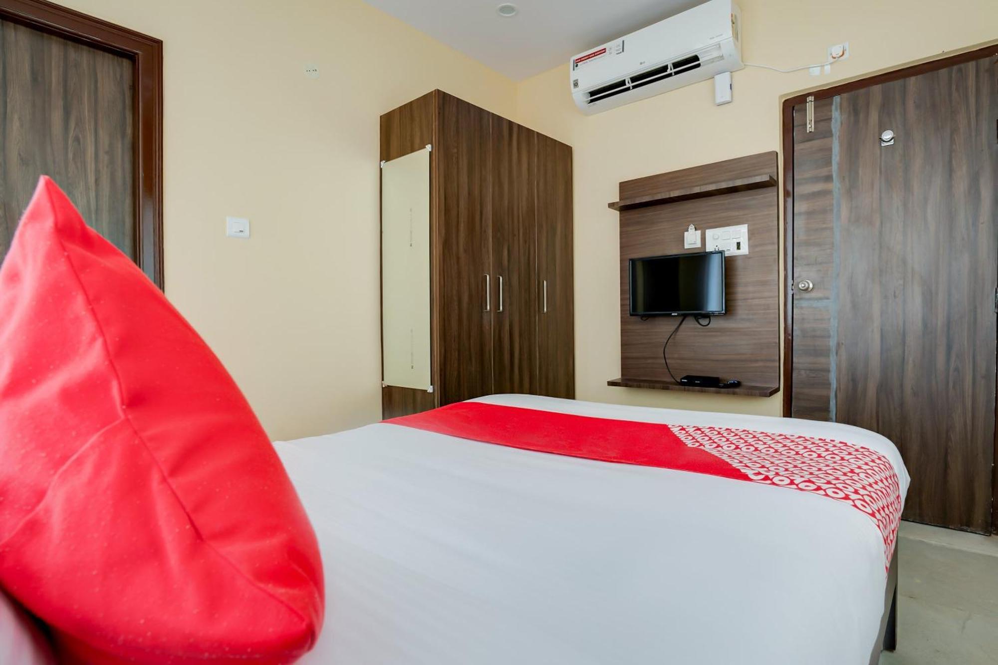 Hotel O Alekhya Residency Cafe Bahar Sururnagar Exterior photo